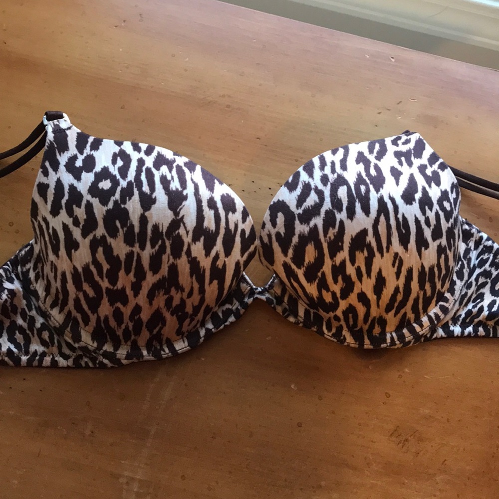 Victoria’s Secret push-up bra